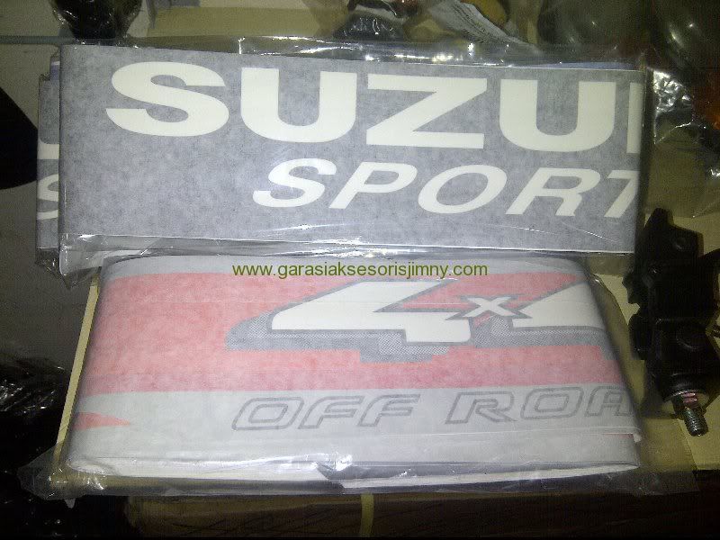 Garasi Aksesoris Jimny untuk JIMNY/KATANA/Sierra/Caribean/Jangkrik LENGKAP GAN!!!!