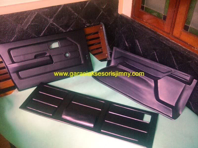 Garasi Aksesoris Jimny untuk JIMNY/KATANA/Sierra/Caribean/Jangkrik LENGKAP GAN!!!!