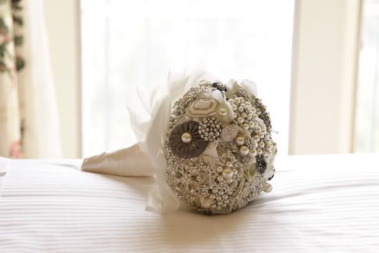 Plano Wedding Photographers 1, Wedding photography at the Stonebriar Westin and Maggiano's in Plano by wedding photographer Eternal Stories, bridal bouquet made of pins