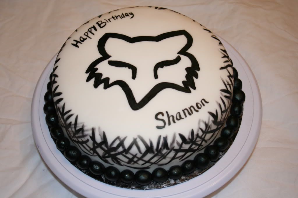 fox racing logo. Fox Racing Logo Cake picture by hotcakesbycarolyn - Photobucket